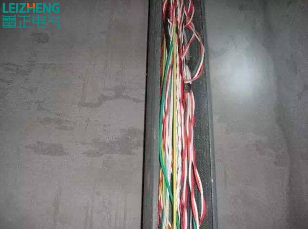 电缆桥架?；さ缋? width=