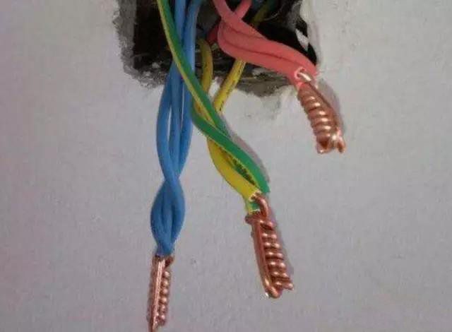 家具电路改造装修工程，下面的坑你遇上几个？